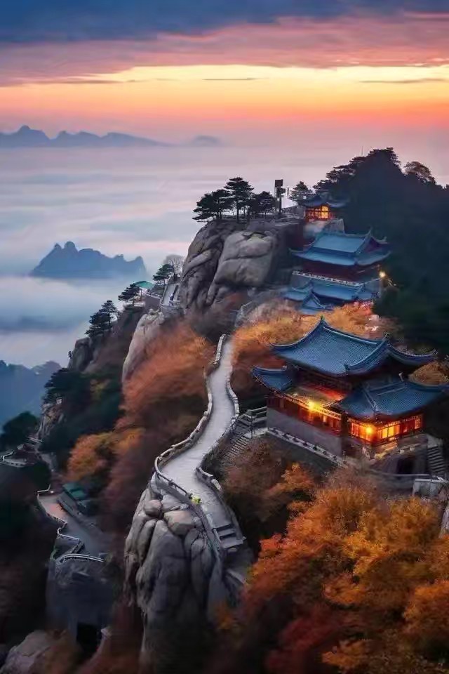 配图