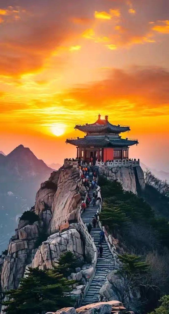 配图